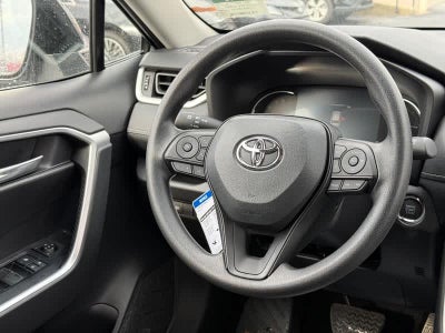2025 Toyota RAV4 XLE AWD
