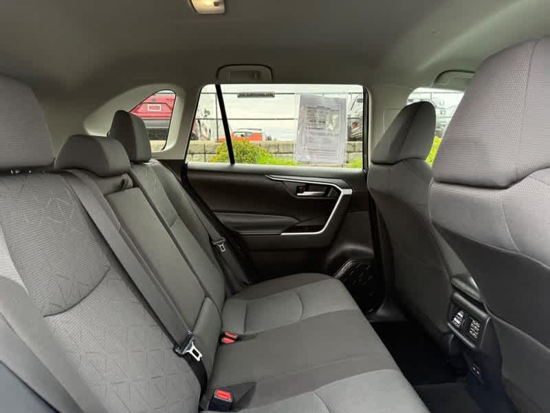 2025 Toyota RAV4 XLE AWD