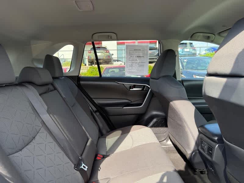 2025 Toyota RAV4 XLE AWD