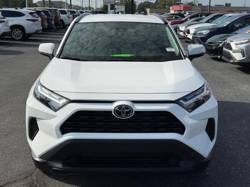 2025 Toyota RAV4 XLE AWD