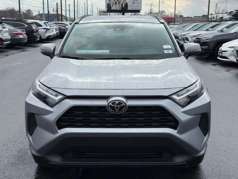 2025 Toyota RAV4 XLE AWD