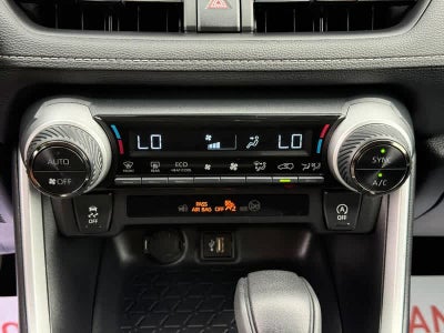 2025 Toyota RAV4 XLE AWD