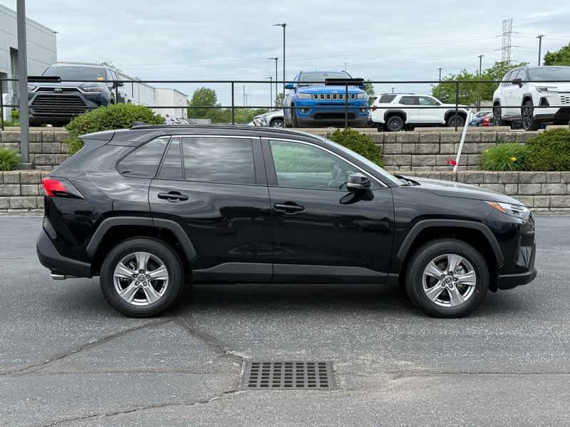 2025 Toyota RAV4 XLE AWD