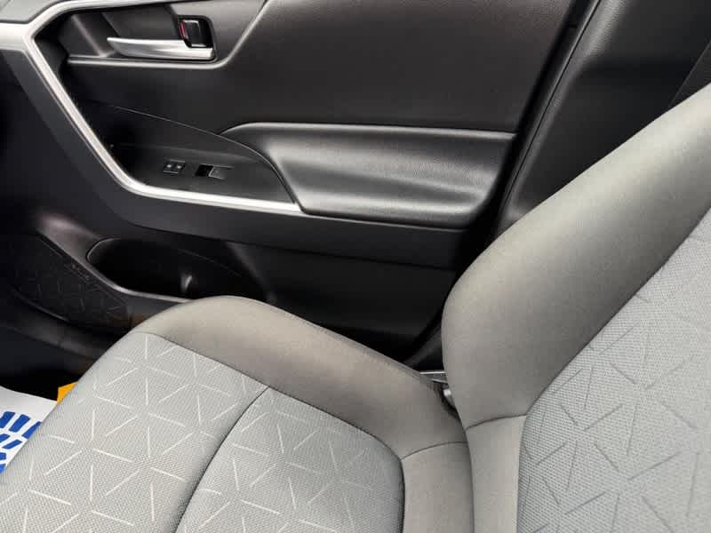 2025 Toyota RAV4 XLE AWD