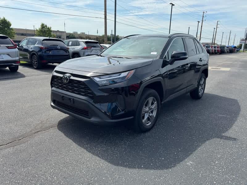2025 Toyota RAV4 XLE AWD