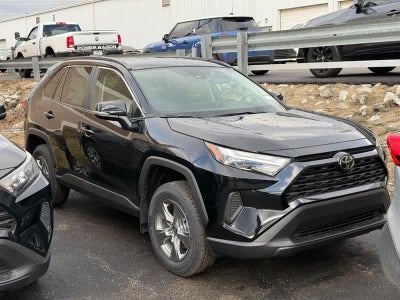 2025 Toyota RAV4 XLE AWD