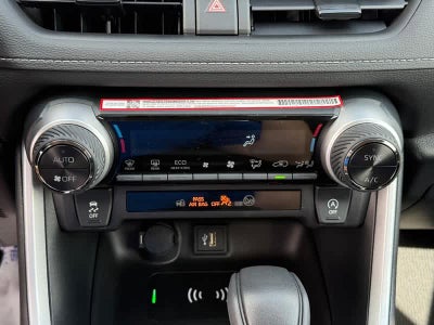 2025 Toyota RAV4 XLE AWD