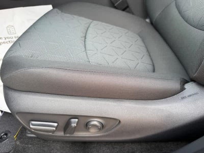 2025 Toyota RAV4 XLE AWD