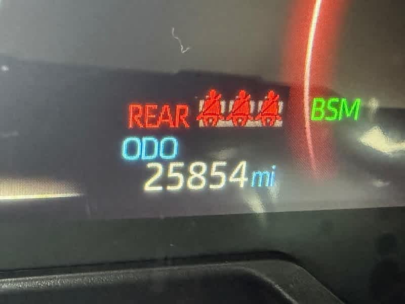 2025 Toyota RAV4 XLE AWD