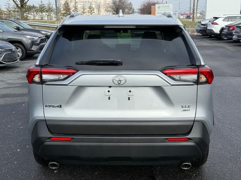 2025 Toyota RAV4 XLE AWD