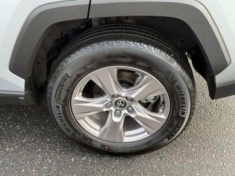 2025 Toyota RAV4 XLE AWD