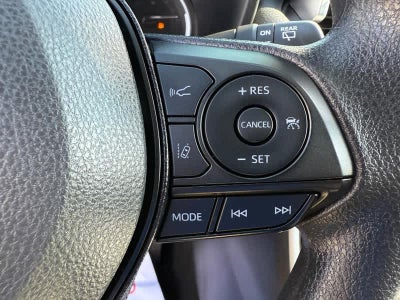 2025 Toyota RAV4 XLE AWD