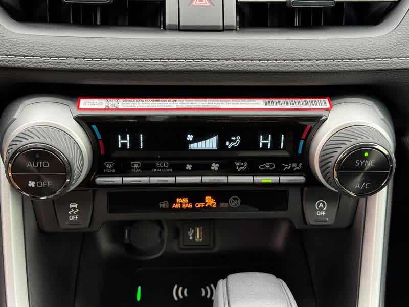 2025 Toyota RAV4 XLE AWD