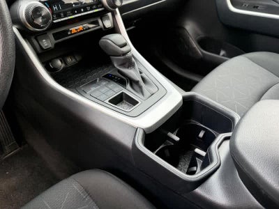 2025 Toyota RAV4 XLE AWD