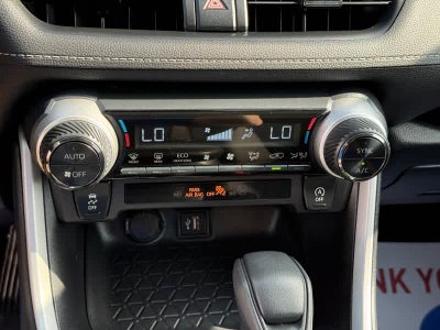 2025 Toyota RAV4 XLE AWD