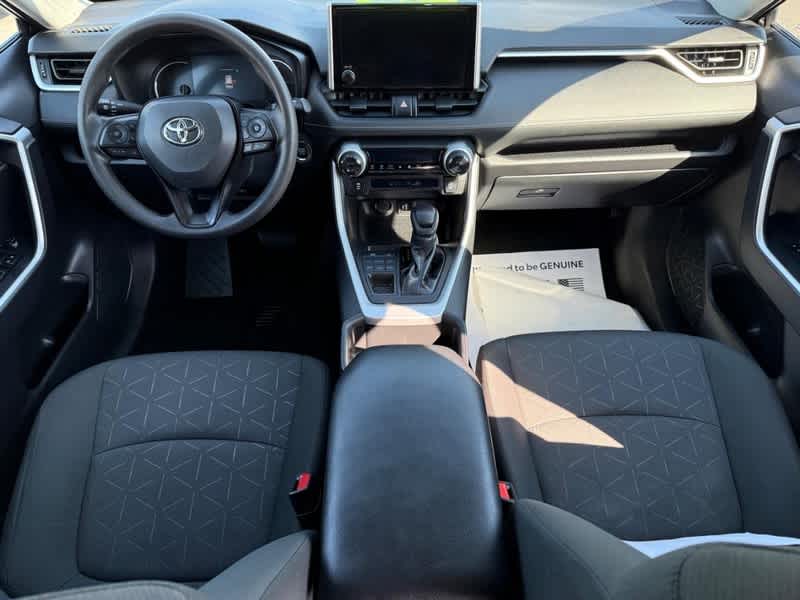 2024 Toyota RAV4 XLE AWD