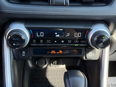 2024 Toyota RAV4 XLE AWD