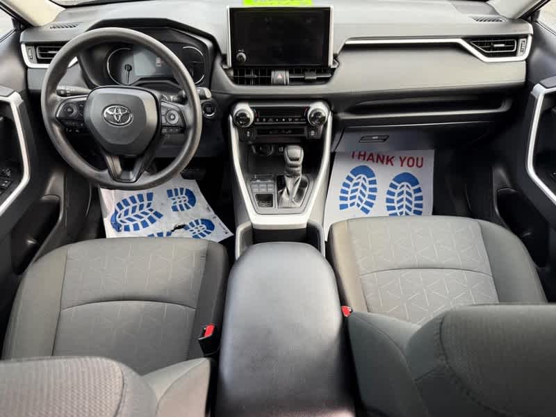 2025 Toyota RAV4 XLE AWD