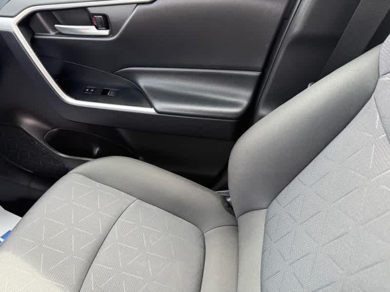 2025 Toyota RAV4 XLE AWD