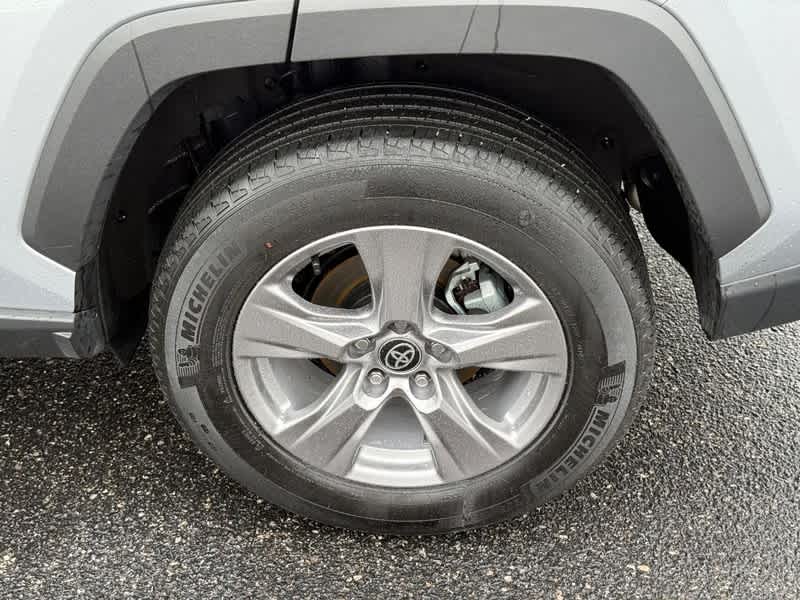 2025 Toyota RAV4 XLE AWD