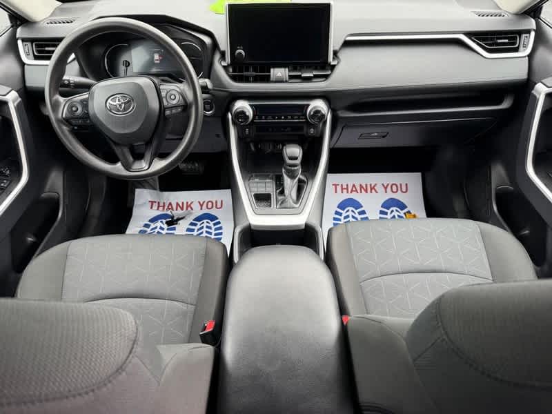 2025 Toyota RAV4 XLE AWD