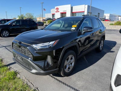 2025 Toyota RAV4 XLE AWD