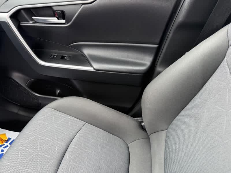2025 Toyota RAV4 XLE AWD