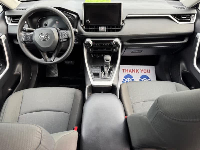 2025 Toyota RAV4 XLE AWD