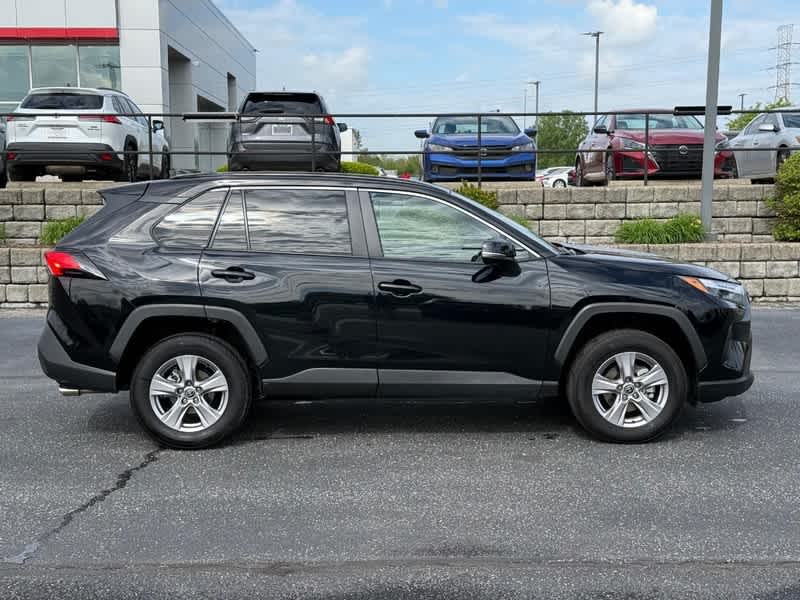 2025 Toyota RAV4 XLE AWD