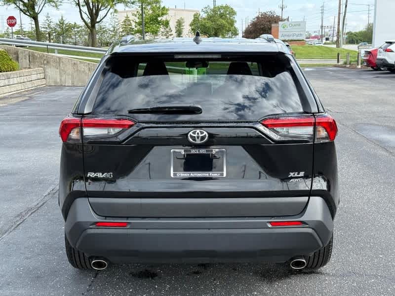 2025 Toyota RAV4 XLE AWD