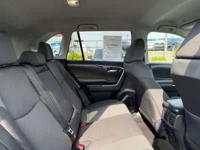 2025 Toyota RAV4 XLE AWD