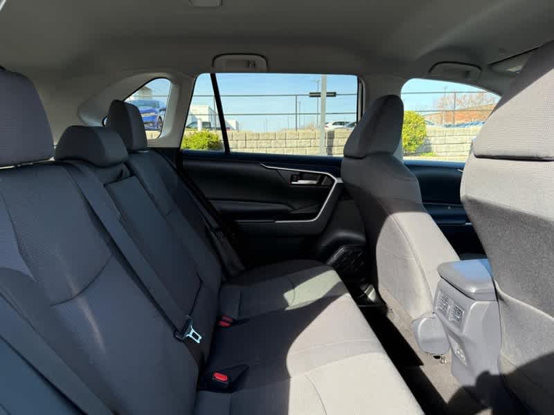 2025 Toyota RAV4 XLE AWD