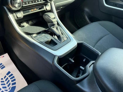 2025 Toyota RAV4 XLE AWD