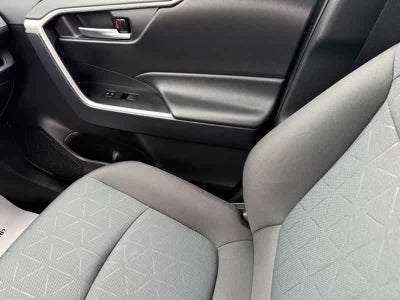 2025 Toyota RAV4 XLE AWD