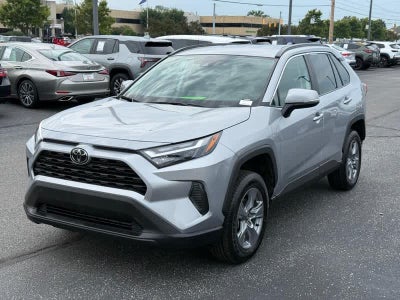 2025 Toyota RAV4 XLE AWD
