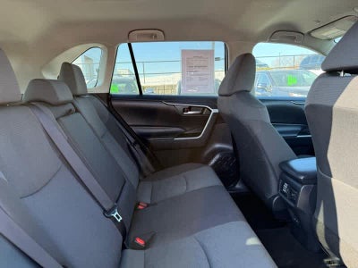 2025 Toyota RAV4 XLE AWD