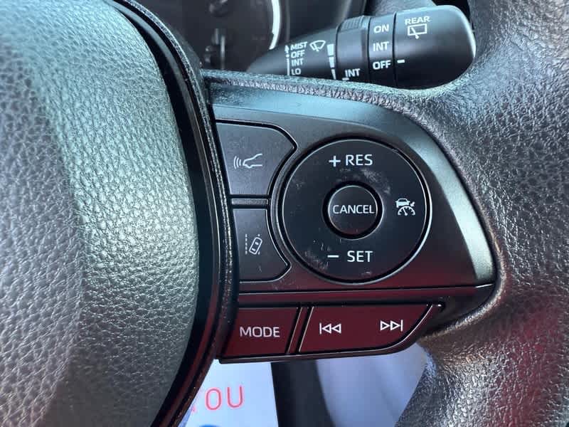 2025 Toyota RAV4 XLE AWD