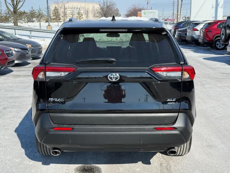2025 Toyota RAV4 XLE AWD