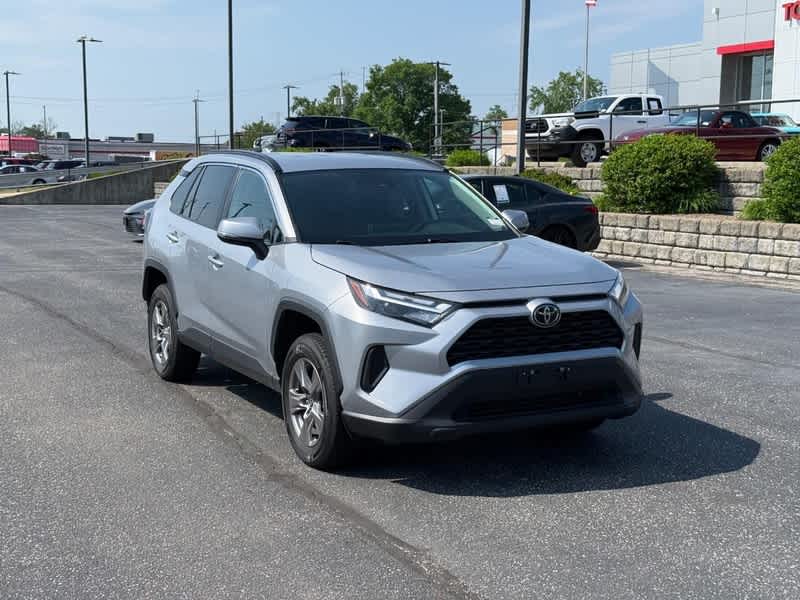 2025 Toyota RAV4 XLE AWD
