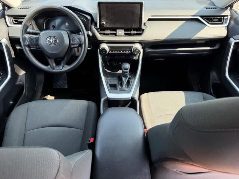 2025 Toyota RAV4 XLE AWD