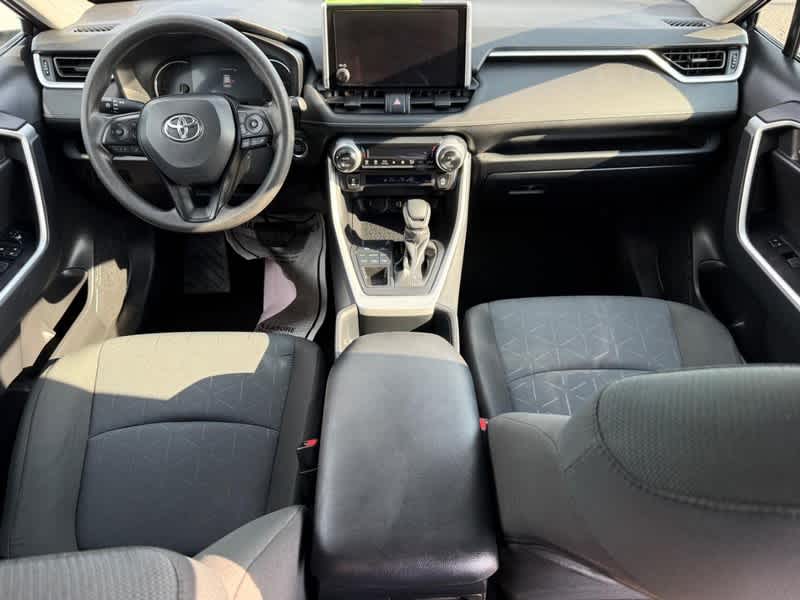 2025 Toyota RAV4 XLE AWD