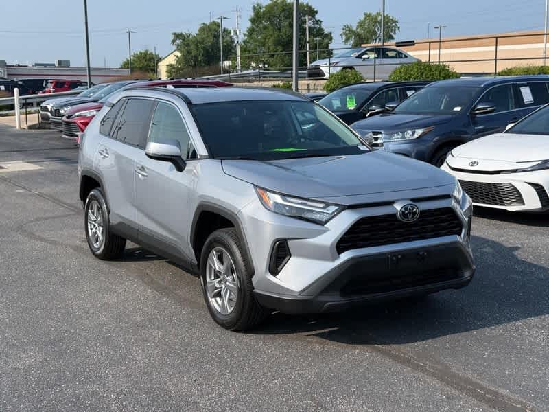 2025 Toyota RAV4 XLE AWD