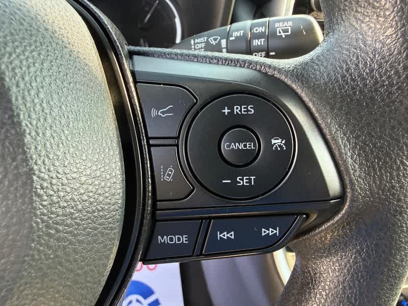2025 Toyota RAV4 XLE AWD