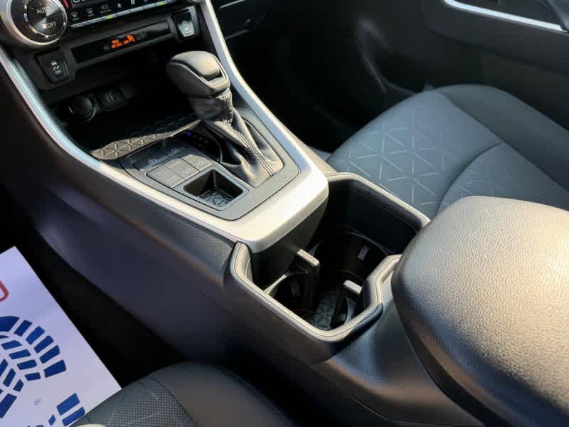 2025 Toyota RAV4 XLE AWD