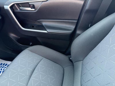 2025 Toyota RAV4 XLE AWD