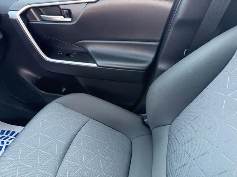 2025 Toyota RAV4 XLE AWD