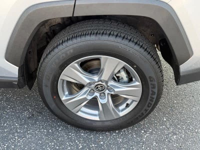 2025 Toyota RAV4 XLE AWD
