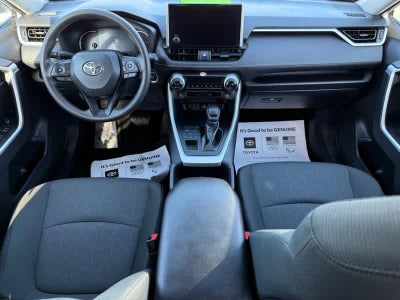 2025 Toyota RAV4 XLE AWD