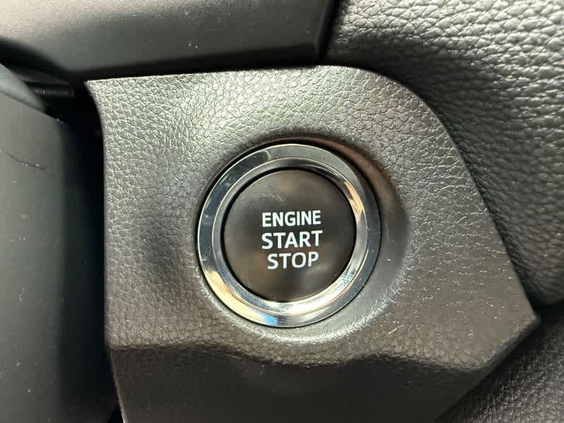 2025 Toyota RAV4 XLE AWD