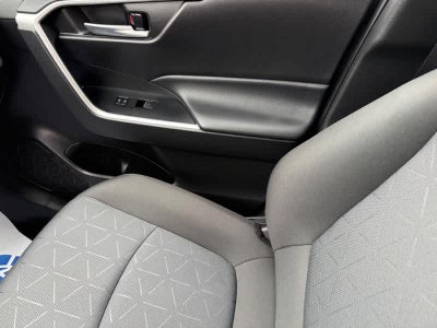 2025 Toyota RAV4 XLE AWD